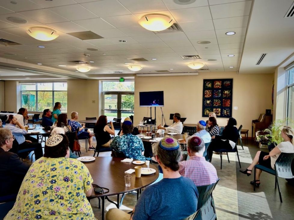 Israeli writers full room